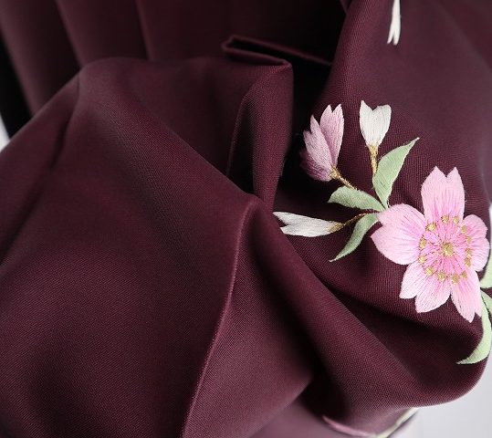 卒業式袴単品レンタル[刺繍]グレー×赤紫ぼかしに桜刺繍[身長151-155cm]No.573